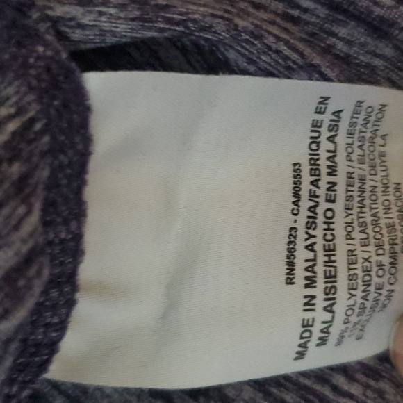 NIKE DRI Fit purple Performance Shirt. Xl. Half Zip. Thumb Holes - Picture 10 of 12